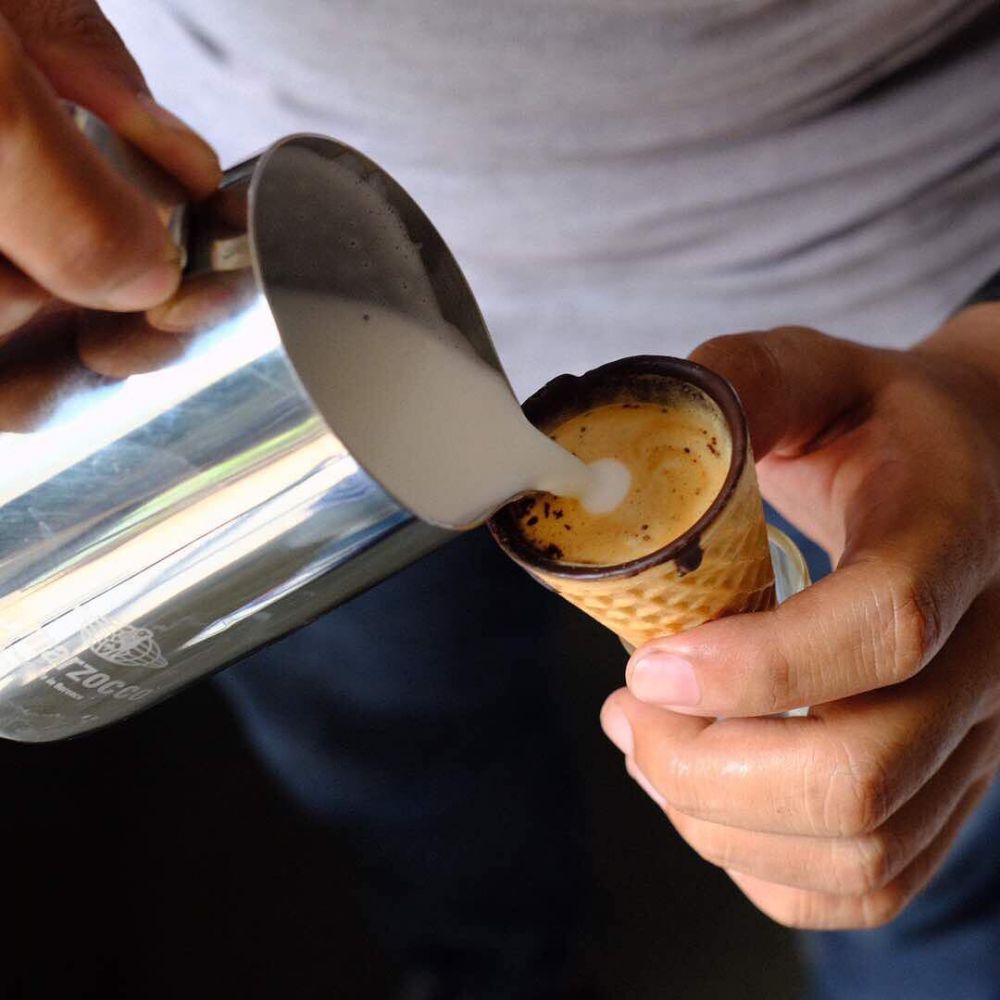 6 Sajian kopi dengan kreasi unik & cita rasa kekinian, kamu wajib coba