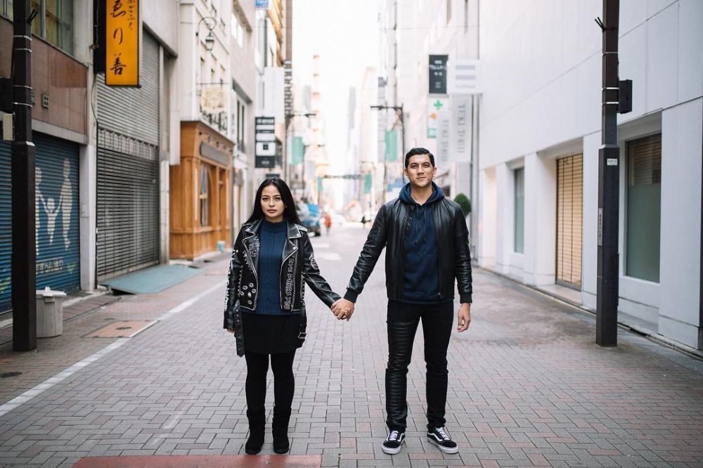 Jauh dari gosip, ini 10 potret harmonis Tantri Kotak & Ardan Naff