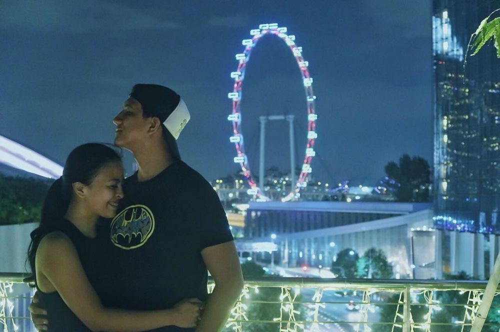 Jauh dari gosip, ini 10 potret harmonis Tantri Kotak & Ardan Naff