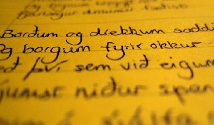 10 Bahasa paling susah dipelajari di dunia, huruf dan aturannya rumit