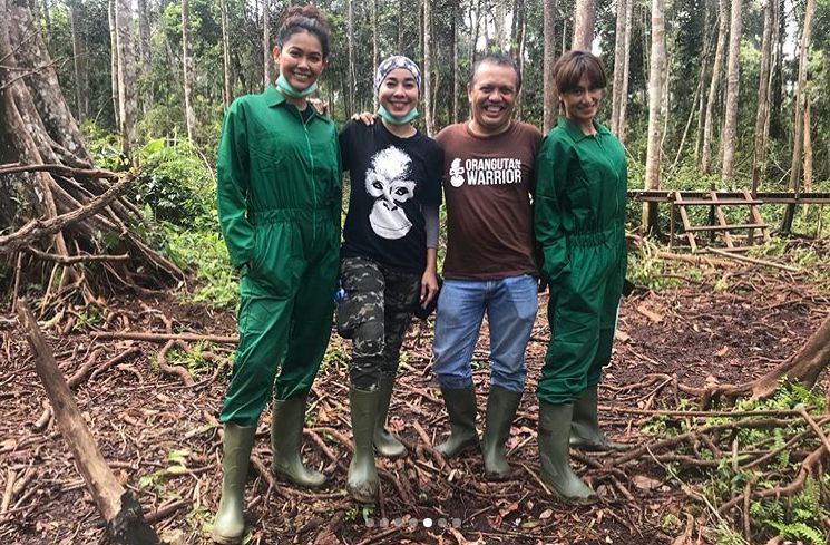 10 Aksi Bunga Jelitha saat melakukan misi penyelamatan orangutan