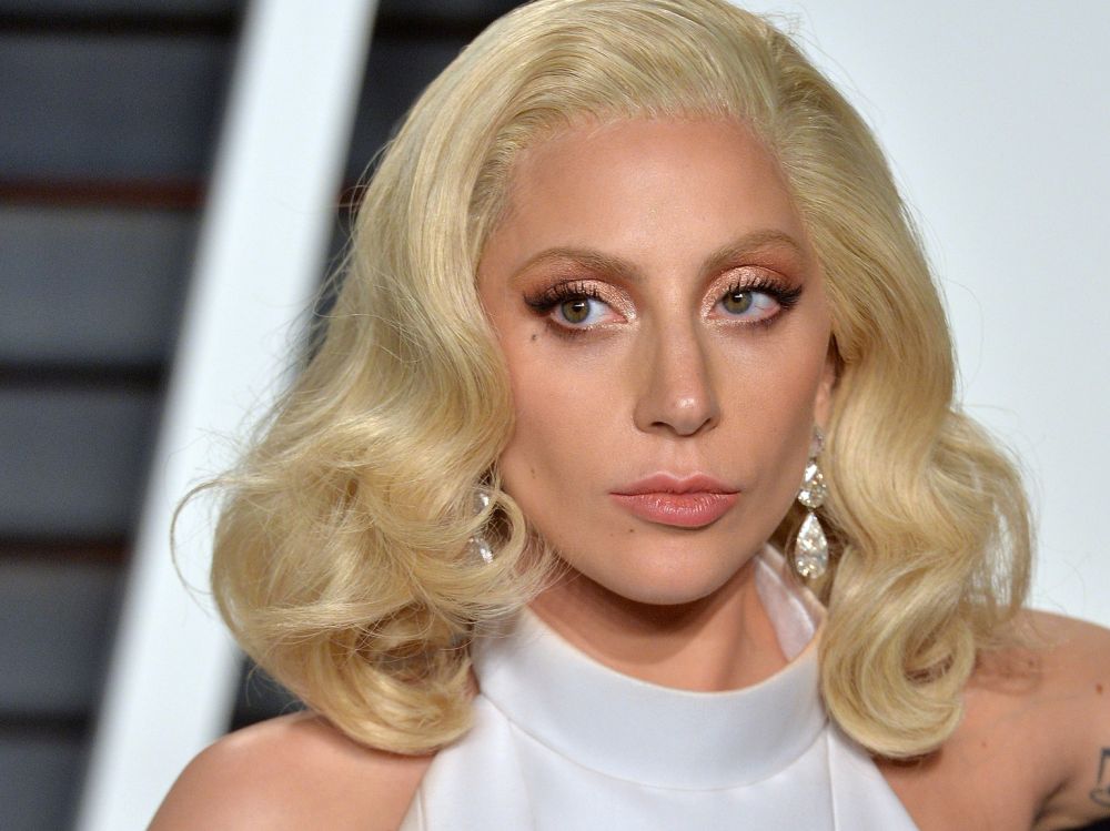 Bikin heboh, 10 seleb Hollywood ini ngaku biseksual