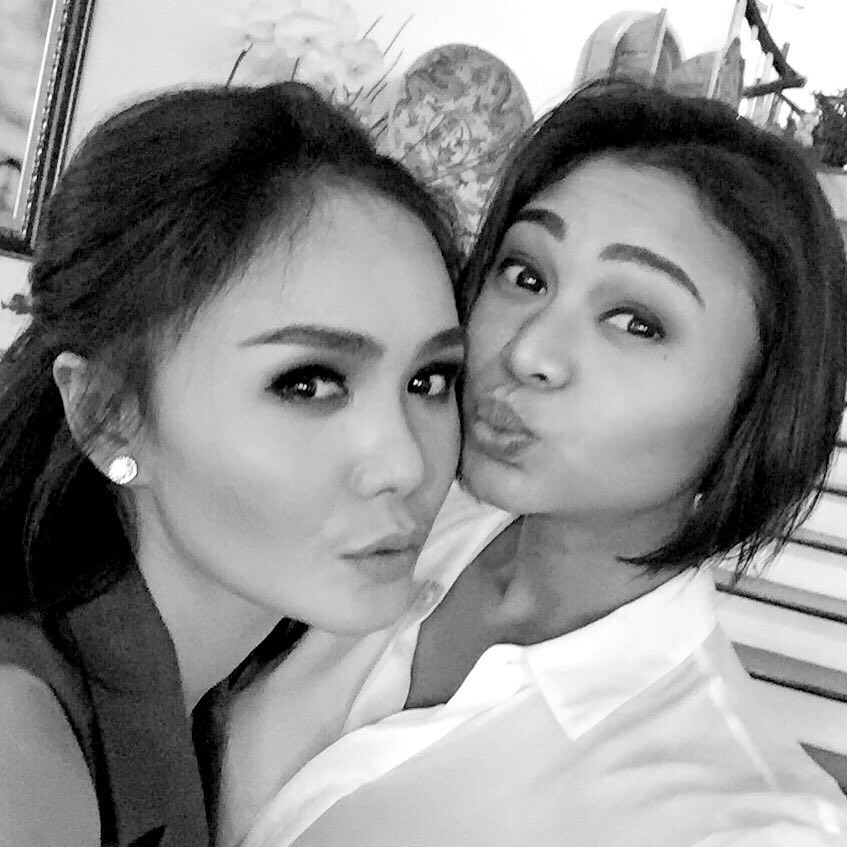 Jarang terekspos, ini 10 foto cantiknya adik Krisdayanti & Yuni Shara