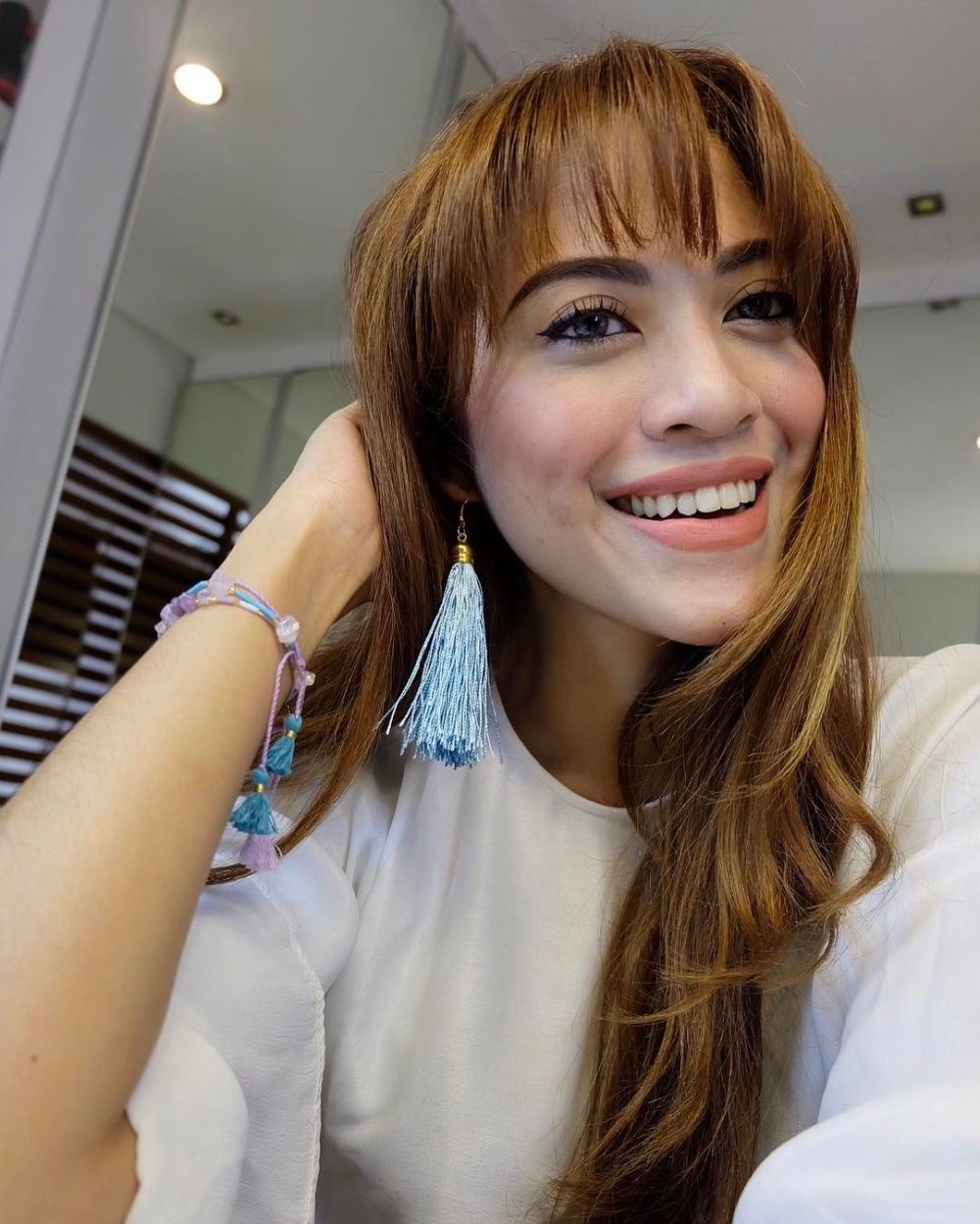 10 Pesona Cynthia Riza, istri Giring Ganesha yang cantiknya kebangetan