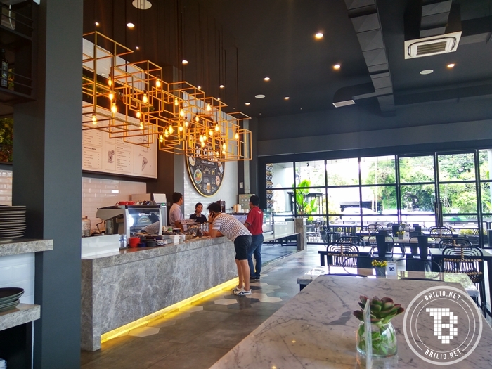 Uniknya tempat ini, bikin nongkrong serasa di markas superhero dunia