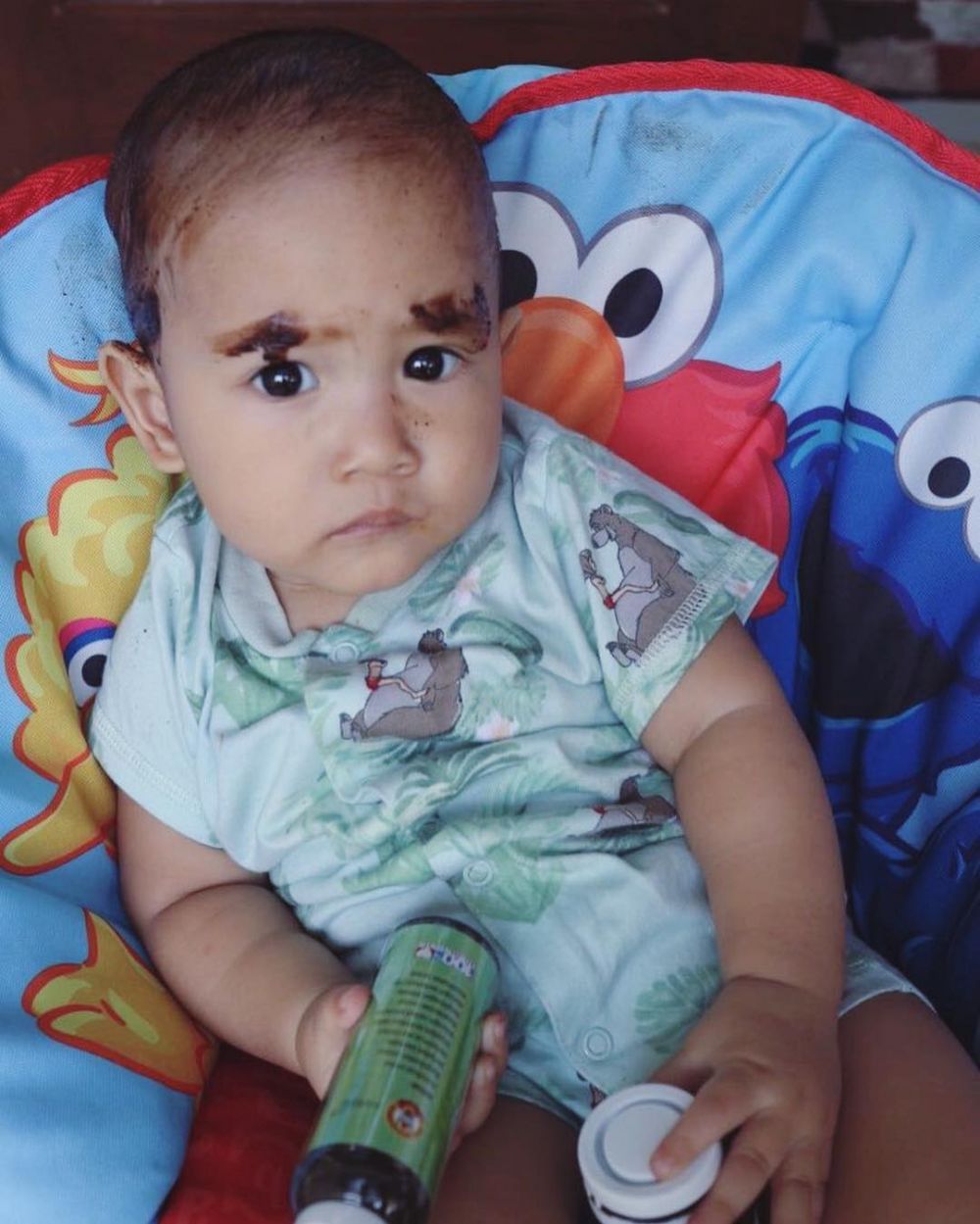 Vakum usai melahirkan, ini 8 potret manis Nina Zatulini urus buah hati