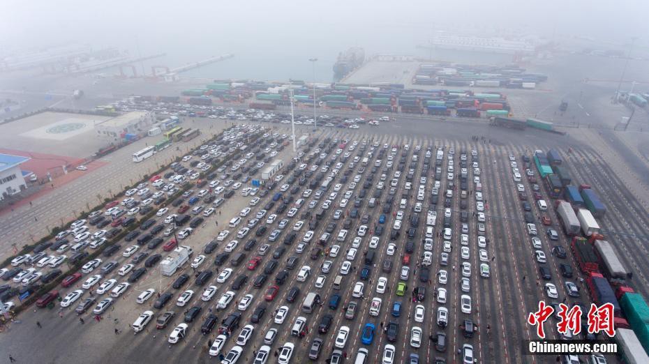 Kemacetan terparah arus balik China, 9 potretnya bikin ngelus dada