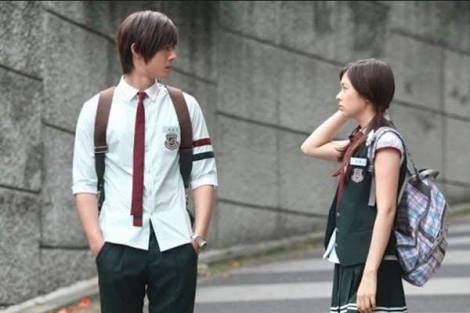 Kenali biar nggak kecewa, ini 8 tanda cintamu bertepuk sebelah tangan