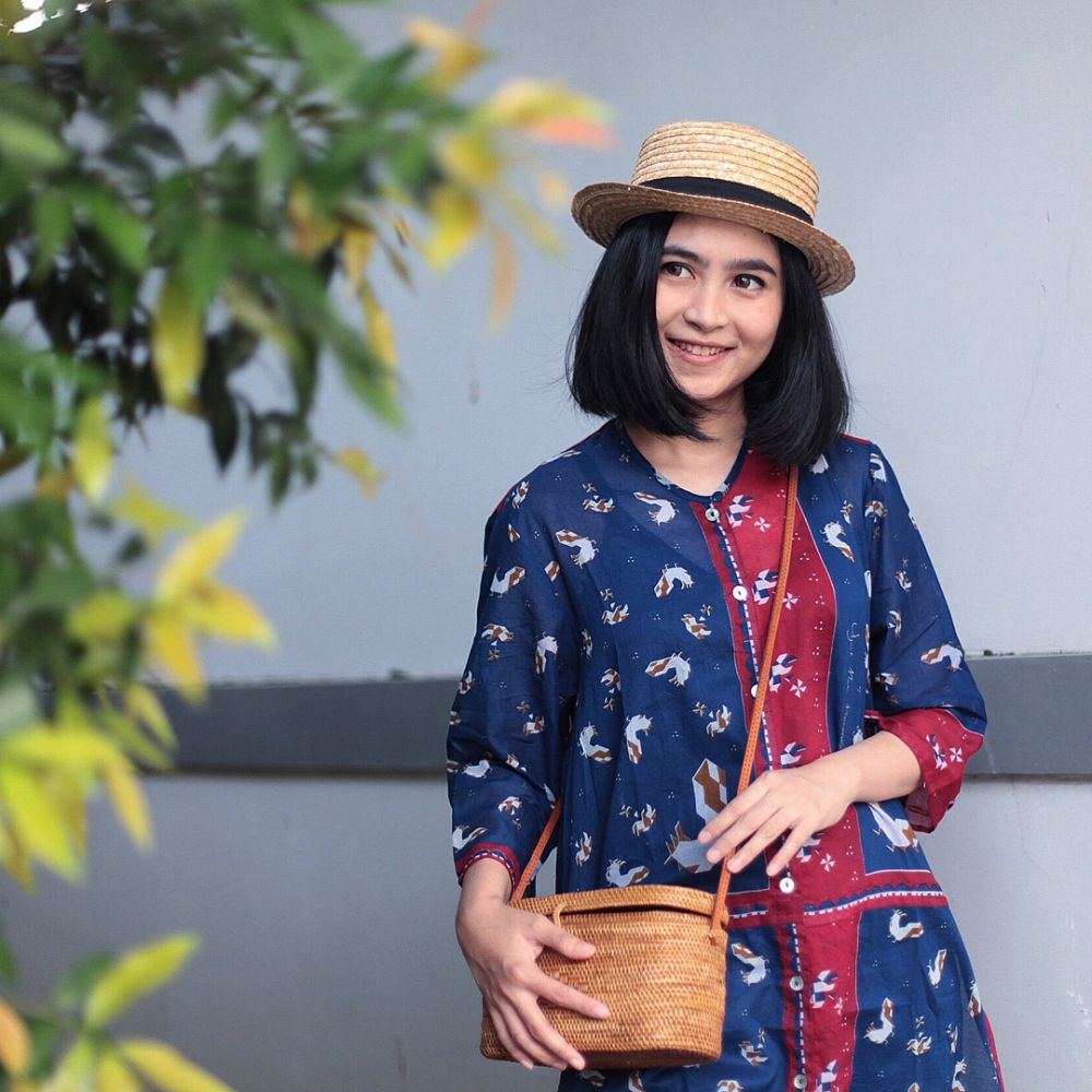 8 Pesona cantiknya Dewi Syariti, istri Kunto Aji yang stylish abis