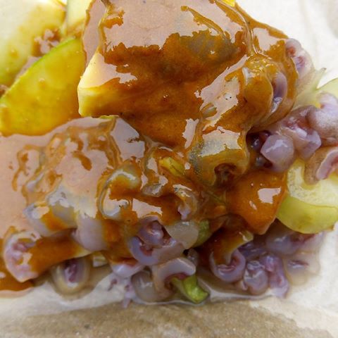 10 Kuliner legendaris Indonesia ini dibuat dari bahan yang tak terduga