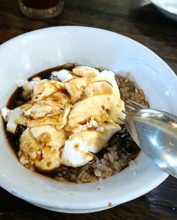 10 Kuliner legendaris Indonesia ini dibuat dari bahan yang tak terduga