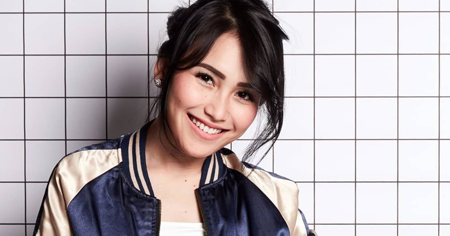 Foto berdua dengan 12 seleb ganteng ini, Ayu Ting Ting dijodohkan fans