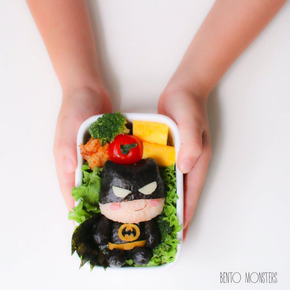 7 Kreasi bento karakter superhero ini keren, jadi nggak tega makan nih