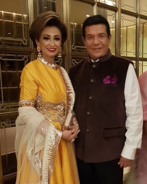  10 Pesona istri produser gaek Raam Punjabi, sahabat dekat Sridevi