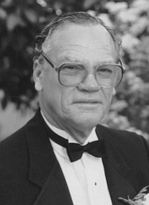 12 Artis film ini sudah 10 kali masuk nominasi Oscar tapi selalu kalah