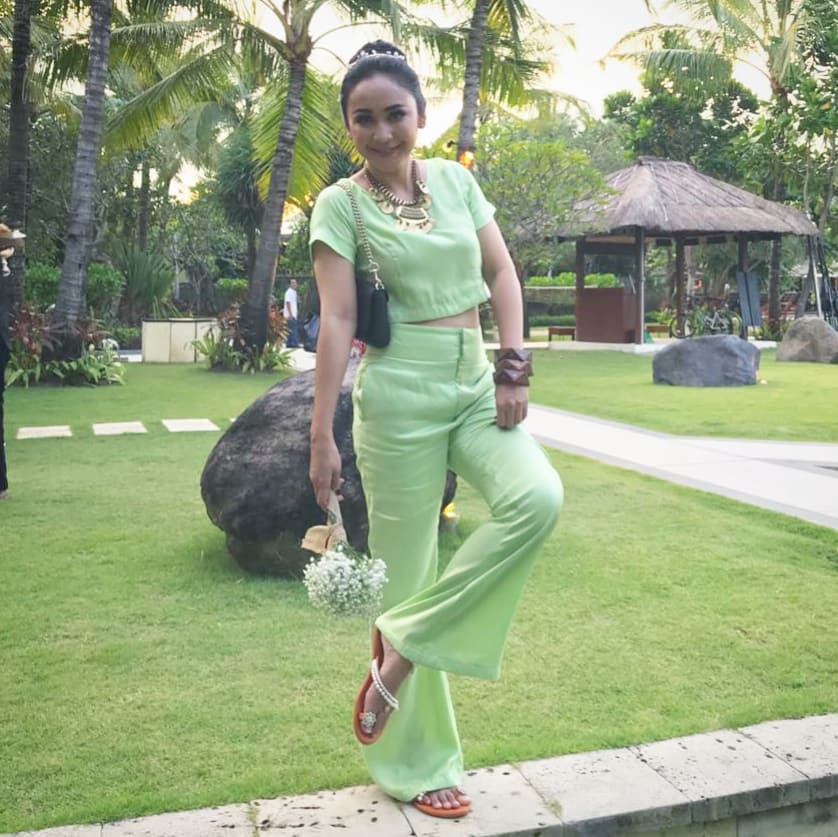 10 Potret cantiknya bridesmaids pernikahan Chicco & Putri Marino