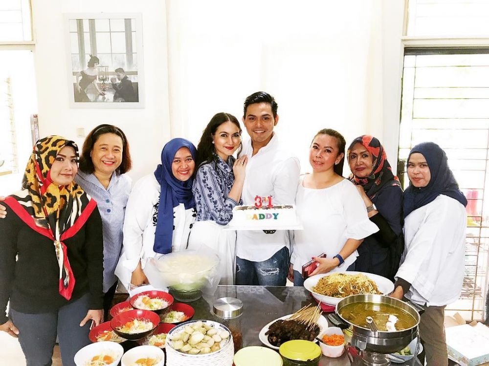 5 Momen Alessia Cestaro rayakan ulang tahun suami, penuh kasih sayang