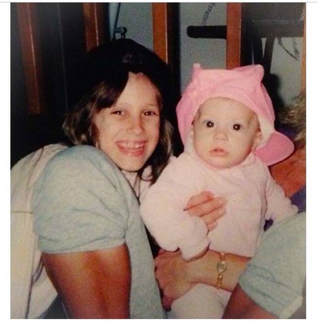 10 Foto selfie ini bikin kamu mikir dua kali, ilusinya kreatif abis