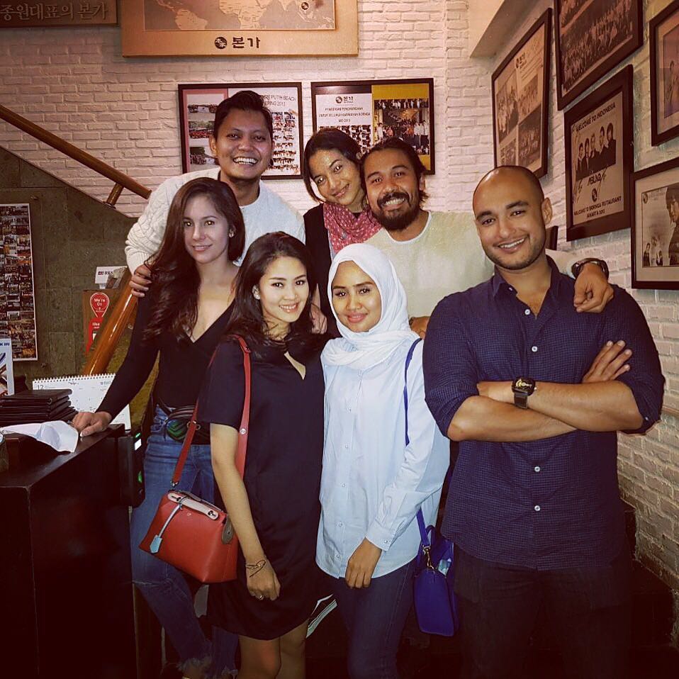 9 Momen kekompakan Humble Glam, geng Chicco Jerikho dan Wulan Guritno
