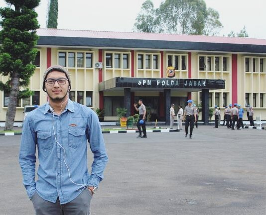 10 Potret Gariz Luis, polisi ganteng yang pernah main FTV