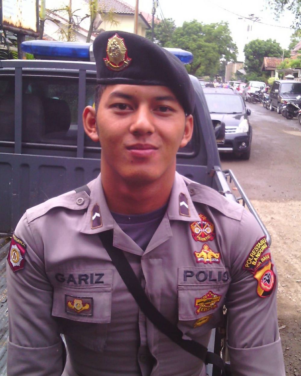 10 Potret Gariz Luis, polisi ganteng yang pernah main FTV