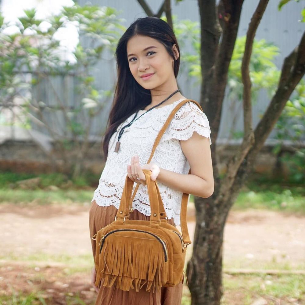 Siap menjadi ibu, ini 10 gaya kece pemotretan maternity Vinessa Inez