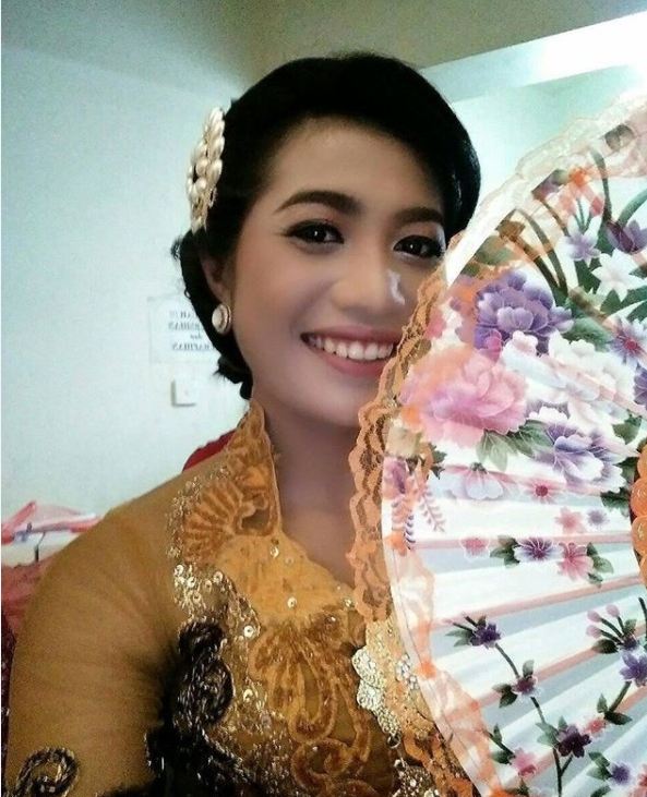 12 Aksi dua tentara cantik berenang 39 km taklukkan Selat Sunda, top!