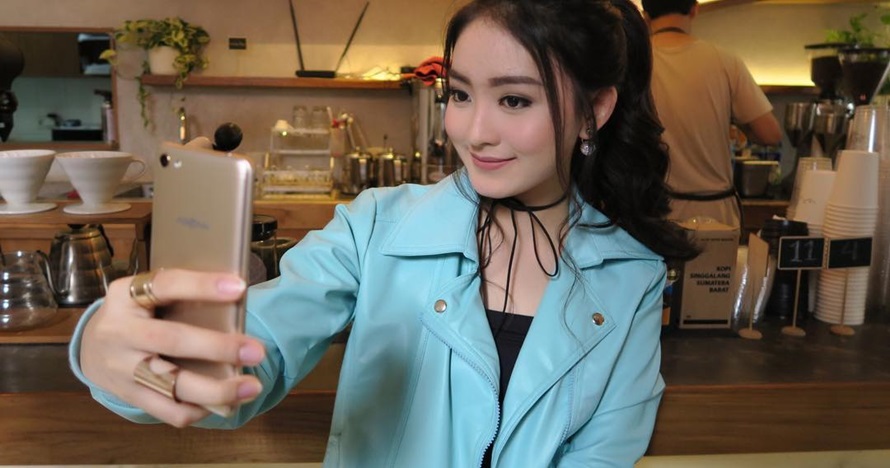 Khusus pencinta selfie, Advan G2 bisa ubah dirimu jadi selebgram hits