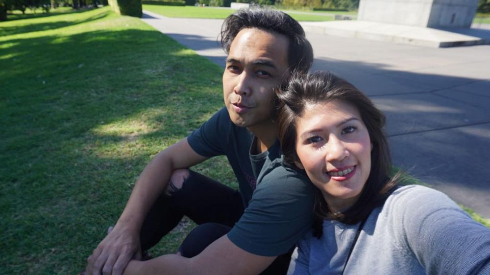 10 Kemesraan Naga Lyla & istri meski lima tahun menikah, bak pacaran