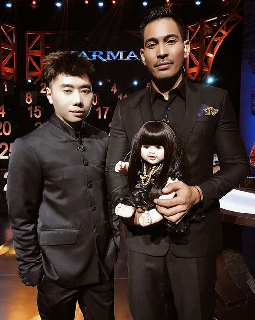 10 Momen Robby Purba & Roy Kiyoshi di balik syuting Karma, kompak abis