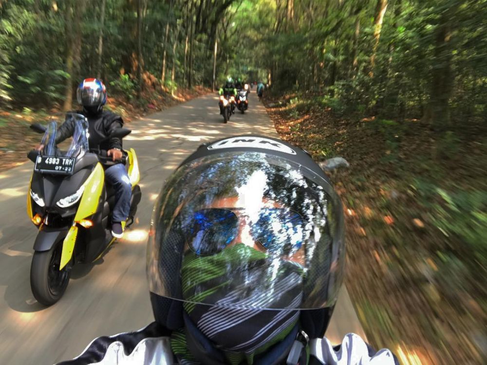 10 Gaya keseharian Umay Shahab, kini makin kece dan tampan