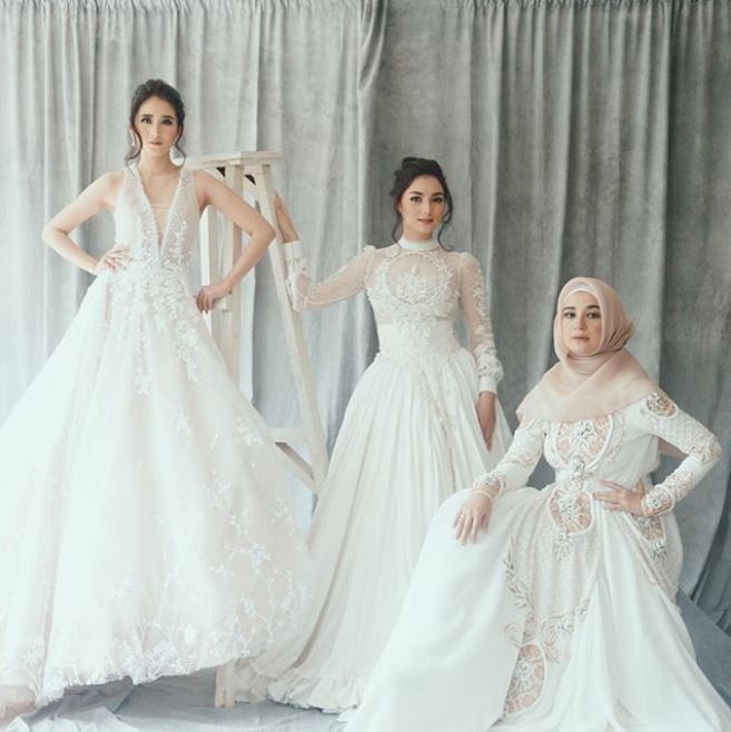 Bak saudara, ini 10 potret persahabatan Citra Kirana & Ryana Dea