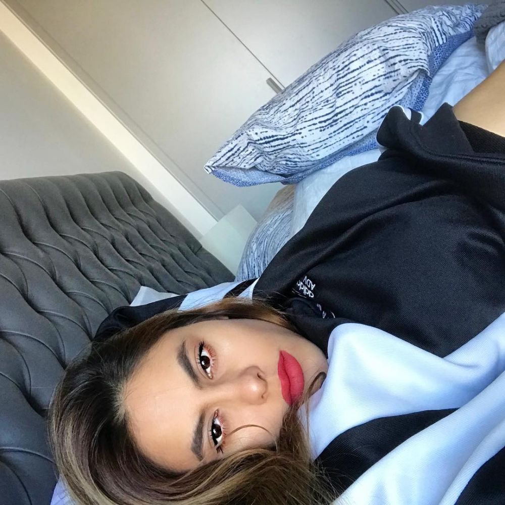 Berbibir seksi semua, ini 10 beda gaya Valerie Thomas & Jihane Almira