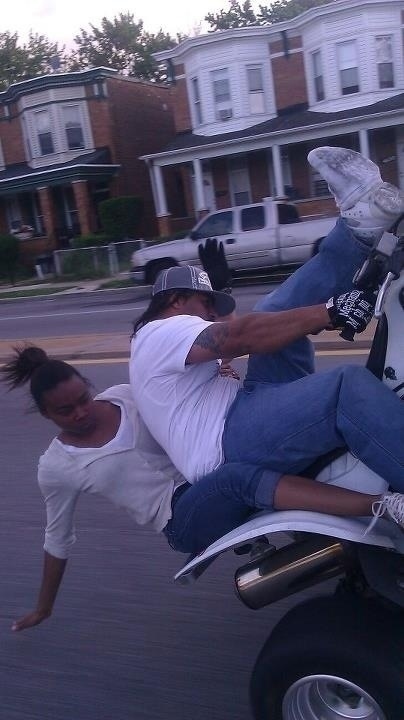 10 Potret orang beberapa detik sebelum celaka, bikin ngakak juga miris