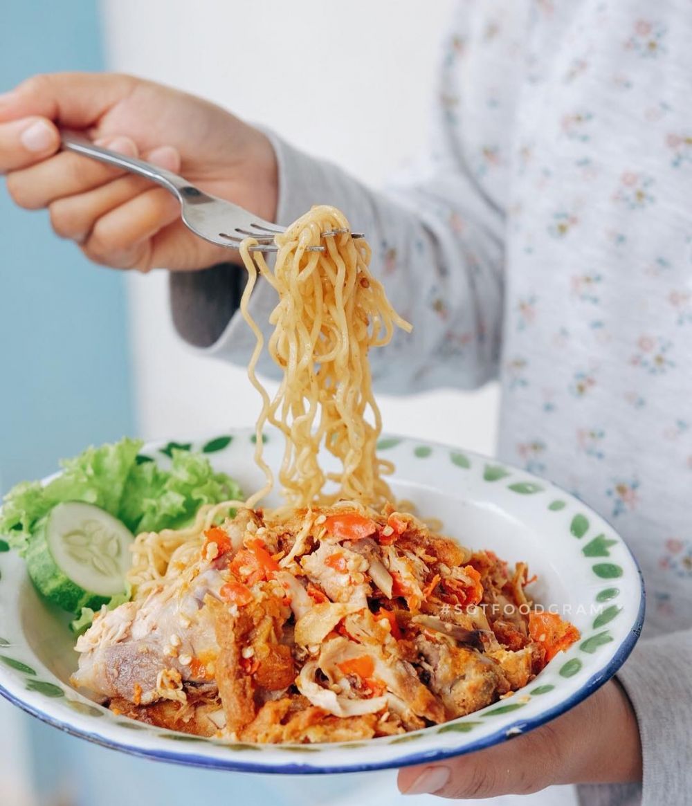 6 Kreasi mi instan goreng ini lagi ngehits, lezatnya jangan ditanya