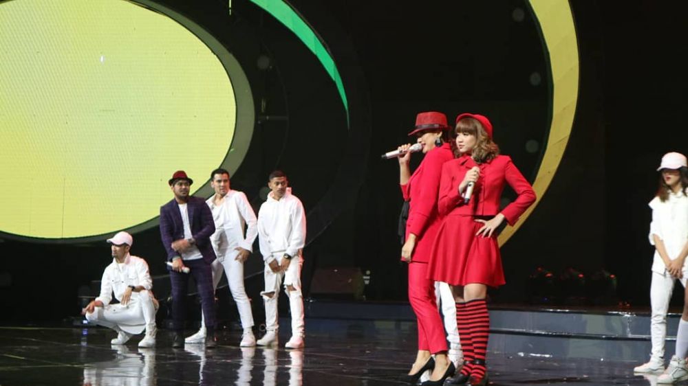 8 Aksi Marion Jola di panggung Indonesian Idol yang bakal dirindukan
