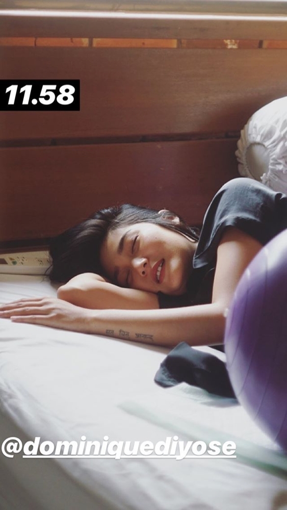 Detik-detik haru Dominique Diyose jalani persalinan, ini 10 fotonya