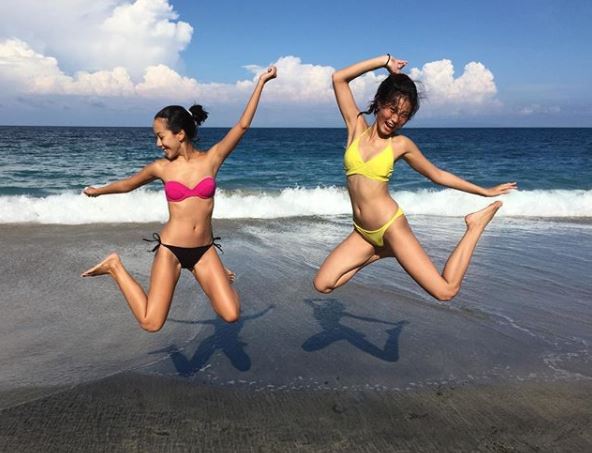 Gemar foto levitasi, ini 10 pose kocak andalan Patricia Gouw