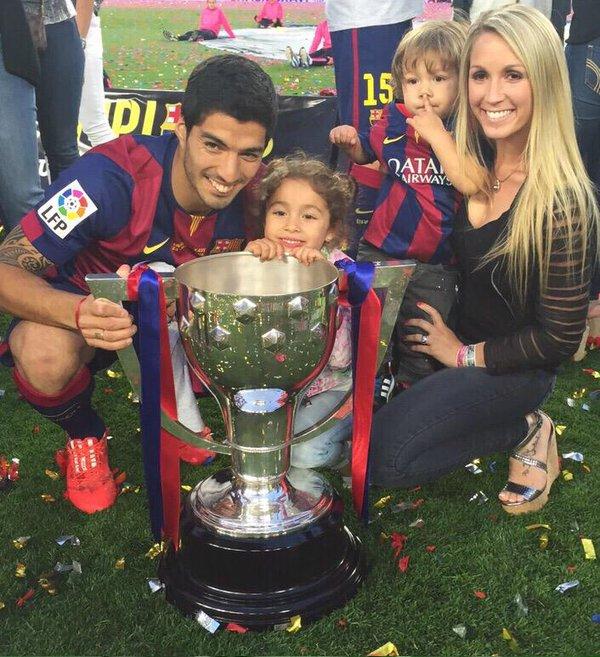 13 Momen bintang sepak bola dunia bareng keluarga, family man banget