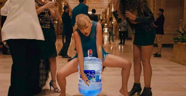 7 Meme Taylor Swift di video klip 'Delicate' ini bikin ngakak pol