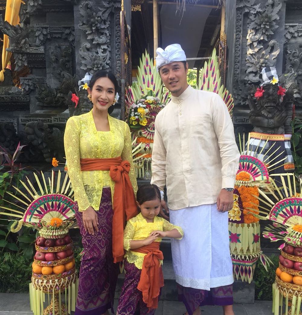 Tinggal di Bali, ini momen keluarga 4 seleb saat turut peringati Nyepi
