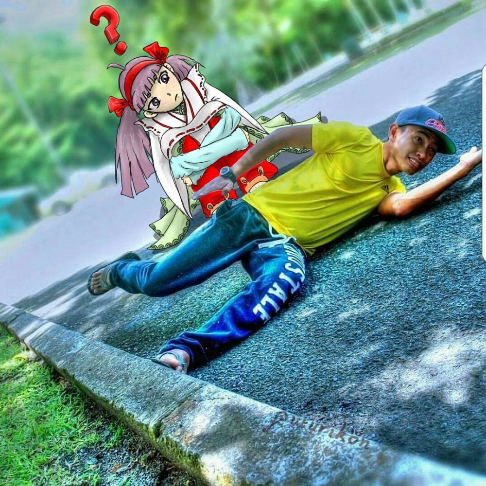 Jago edit, 10 potret imajinasi pemuda bareng tokoh fiksi ini bikin iri