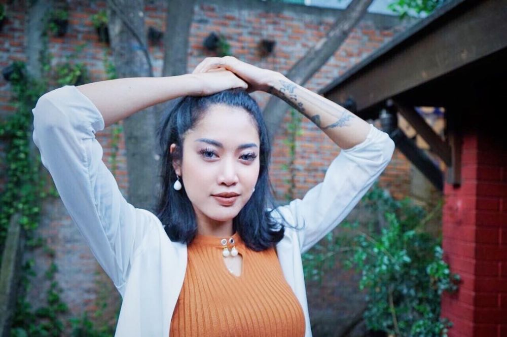 5 Seleb cantik ini bisnis baju tidur, dari piyama hingga lingerie