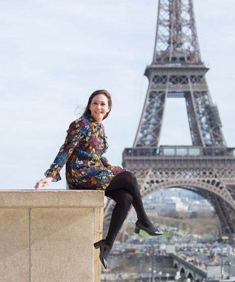10 Gaya super stylist Maia Estianty liburan di Paris, tampil cetar