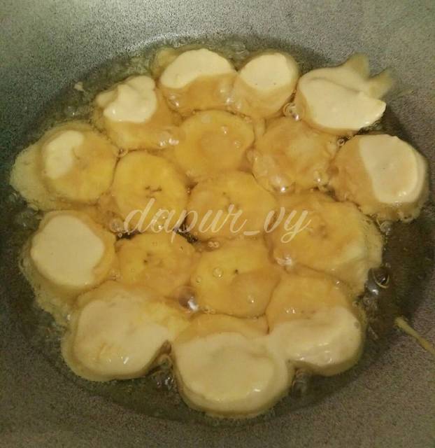 Manis menggigit, ini cara mudah bikin pisang goreng madu kekinian