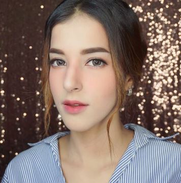 Jadi beauty vlogger, ini 8 beda makeup ala Tasya Farasya & Suhay Salim
