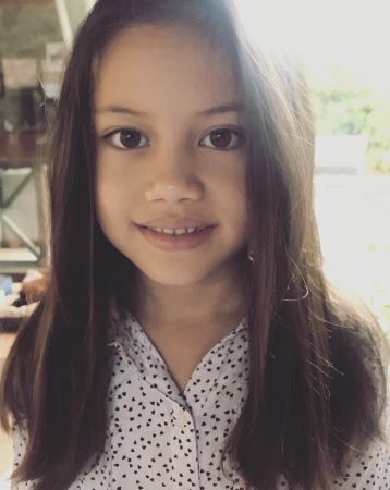 6 Anak blasteran artis ini sudah fasih berbahasa Inggris sedari kecil