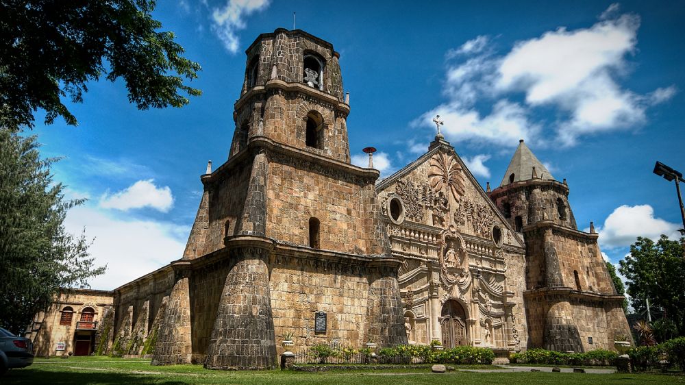 Tak cuma murah & bahasa mirip, ini 7 alasan harus liburan ke Filipina