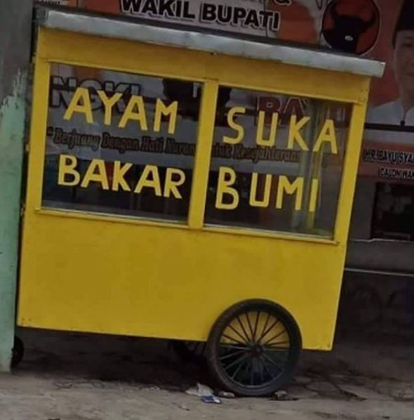 Kelewat kreatif, tulisan di 10 gerobak jualan ini bikin ngakak abis