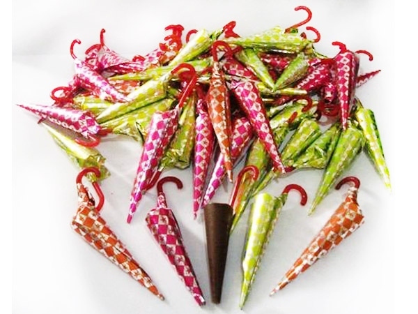 Serupa Kinder Joy, 7 jajanan fenomenal ini ingatkan masa kecilmu